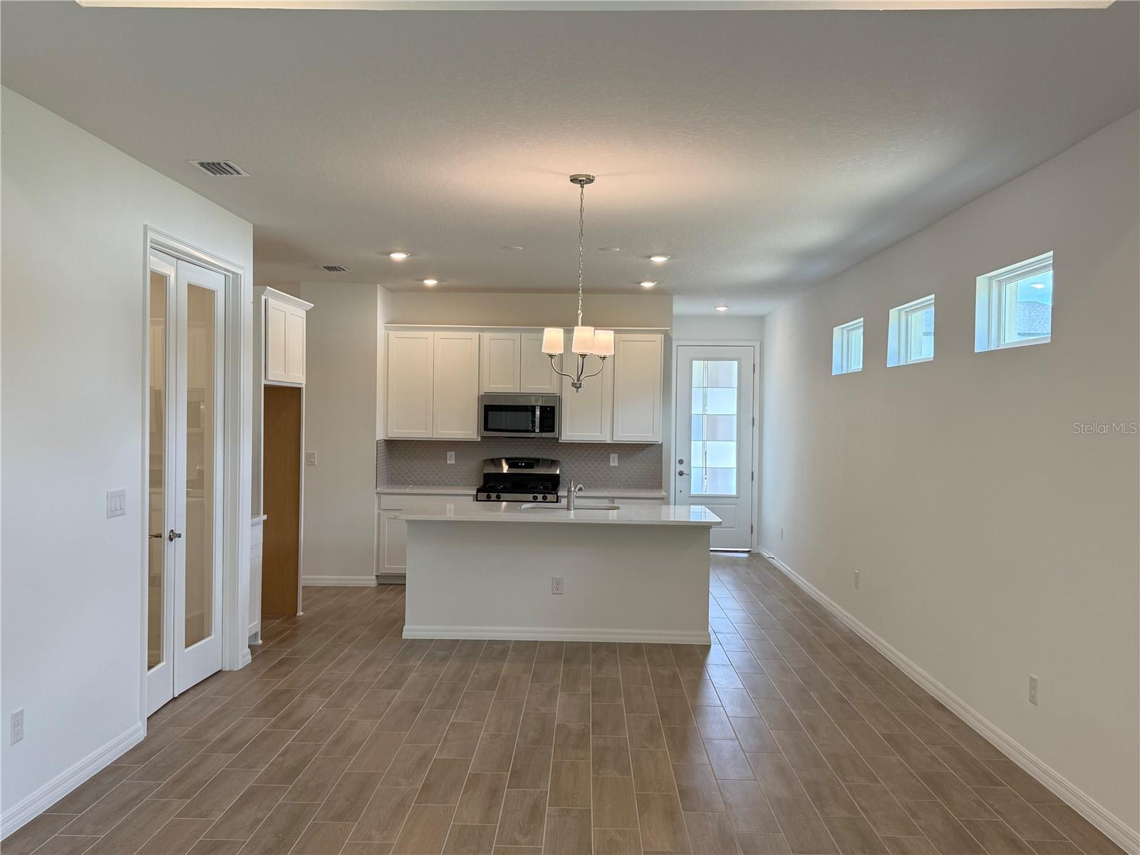 3695 NANDINA CIR — photo 5