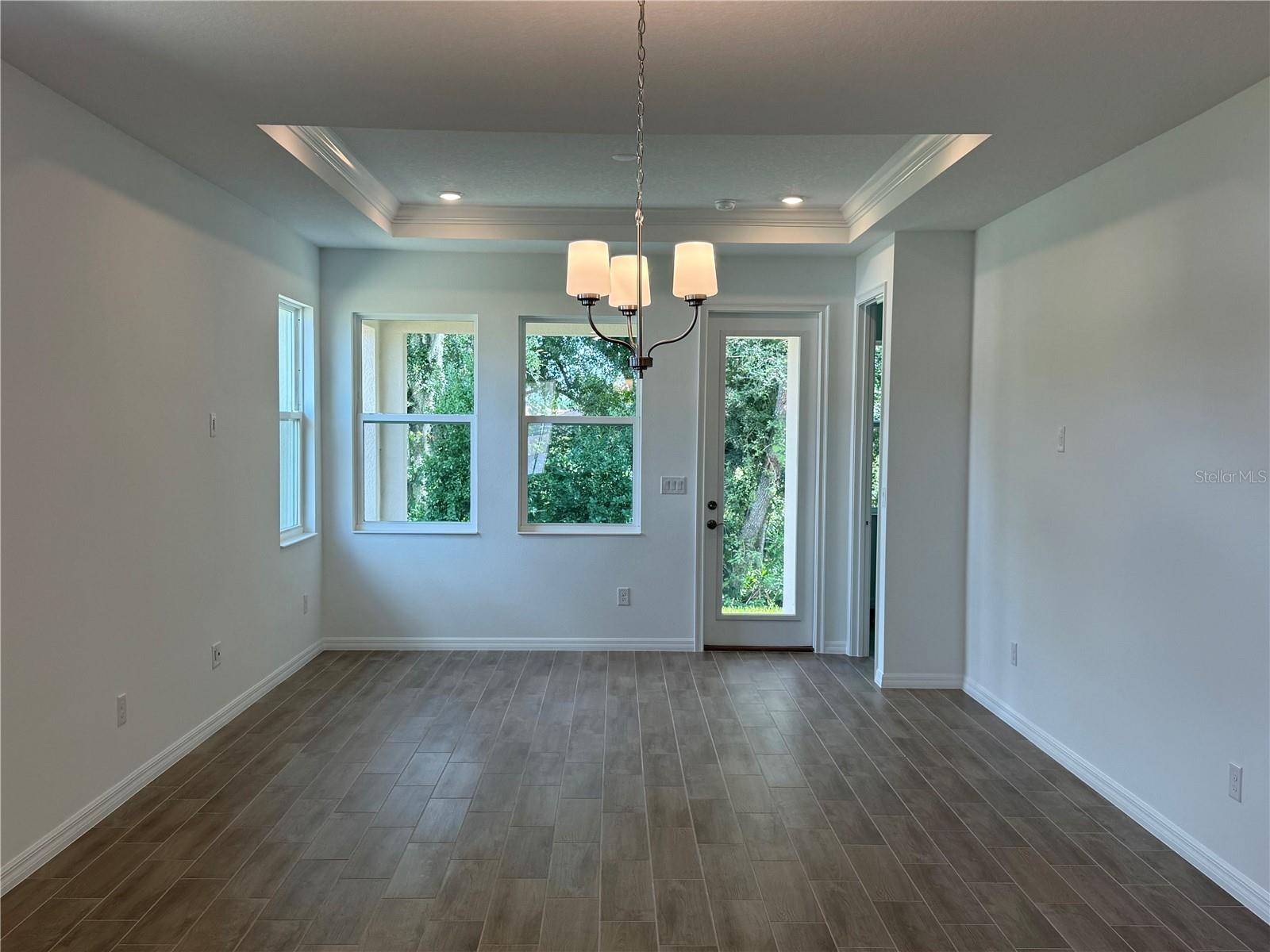 3695 NANDINA CIR — photo 6