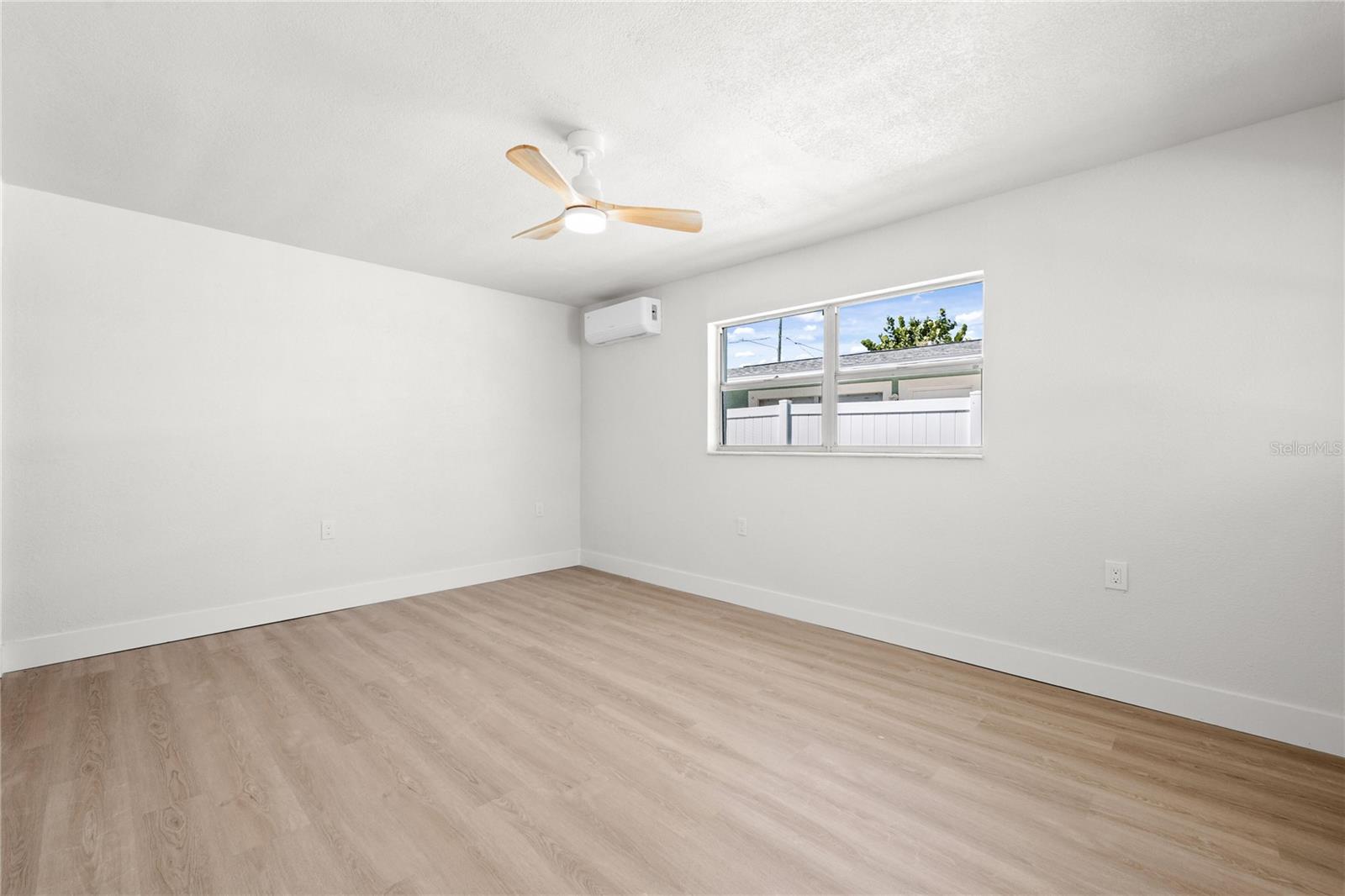 13388 1ST ST E — photo 8