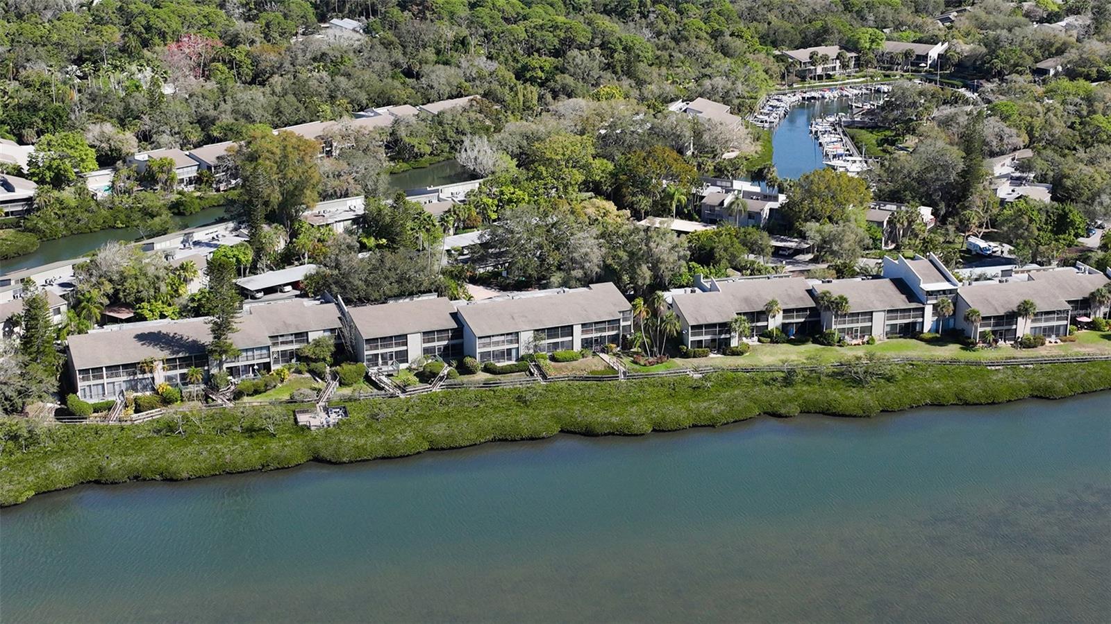 1510 PELICAN POINT DR #BA168 — photo 27