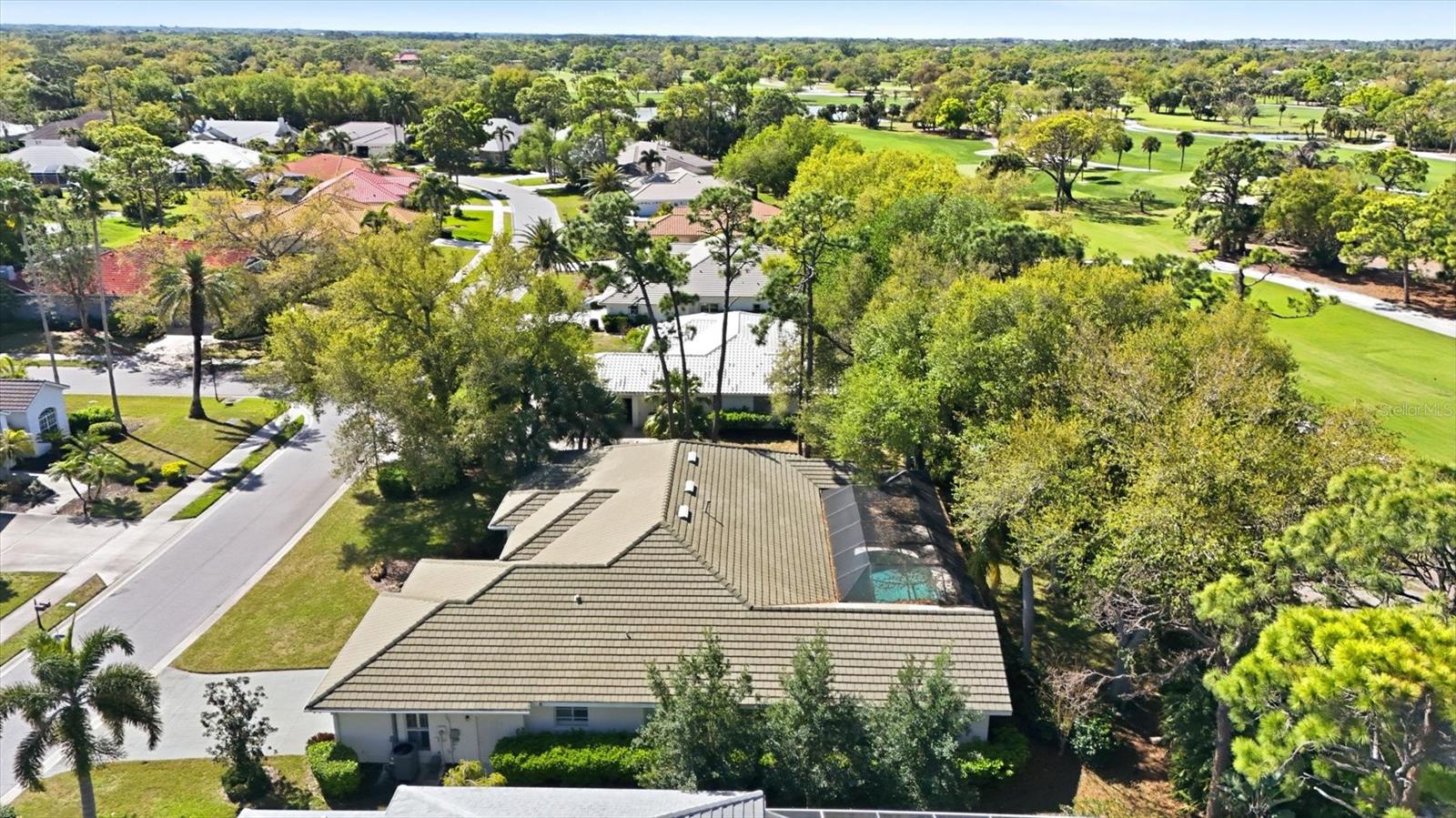 2067 TOCOBAGA LN — photo 42