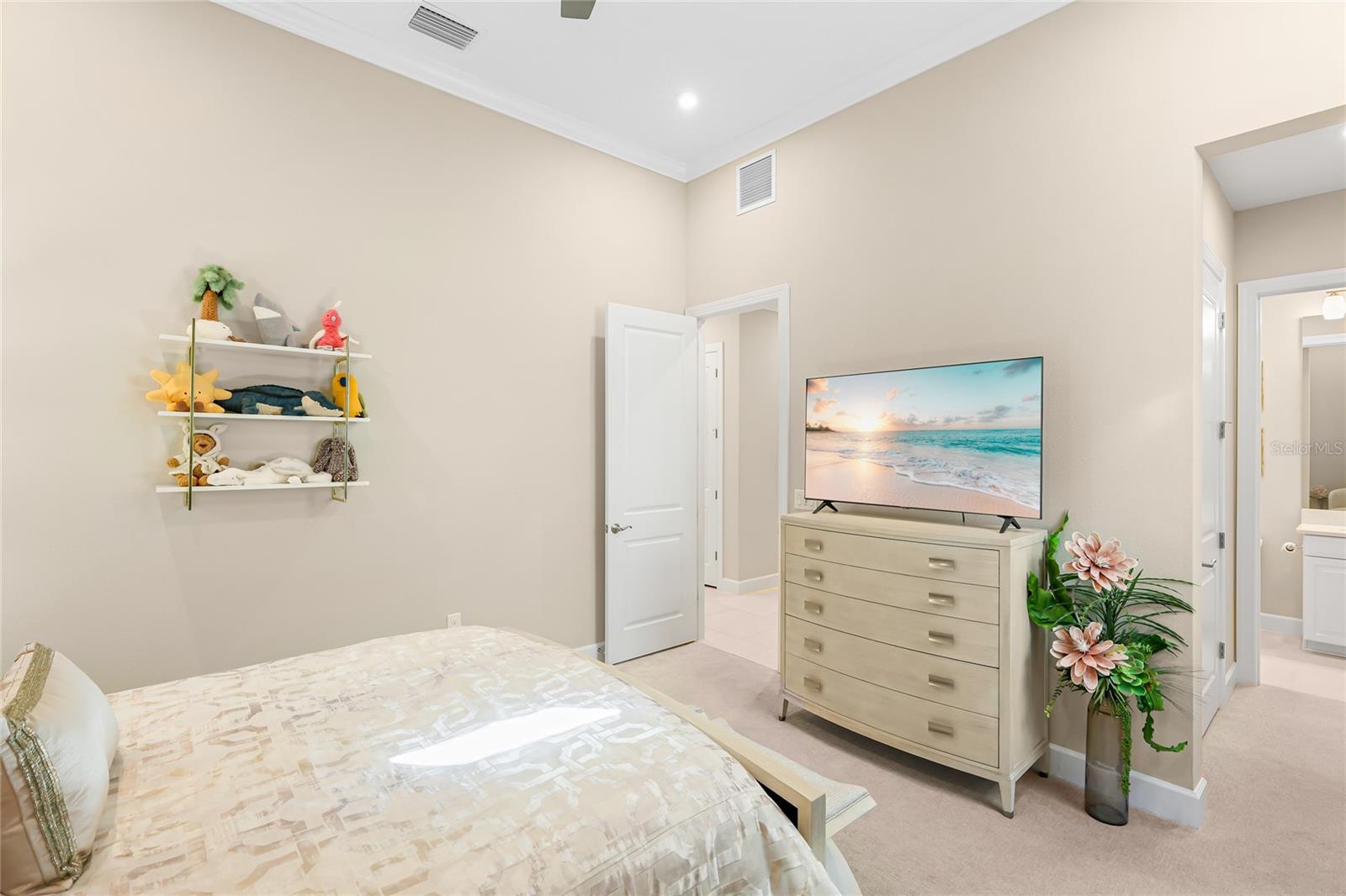 8232 SUMMER NIGHT RD — photo 24