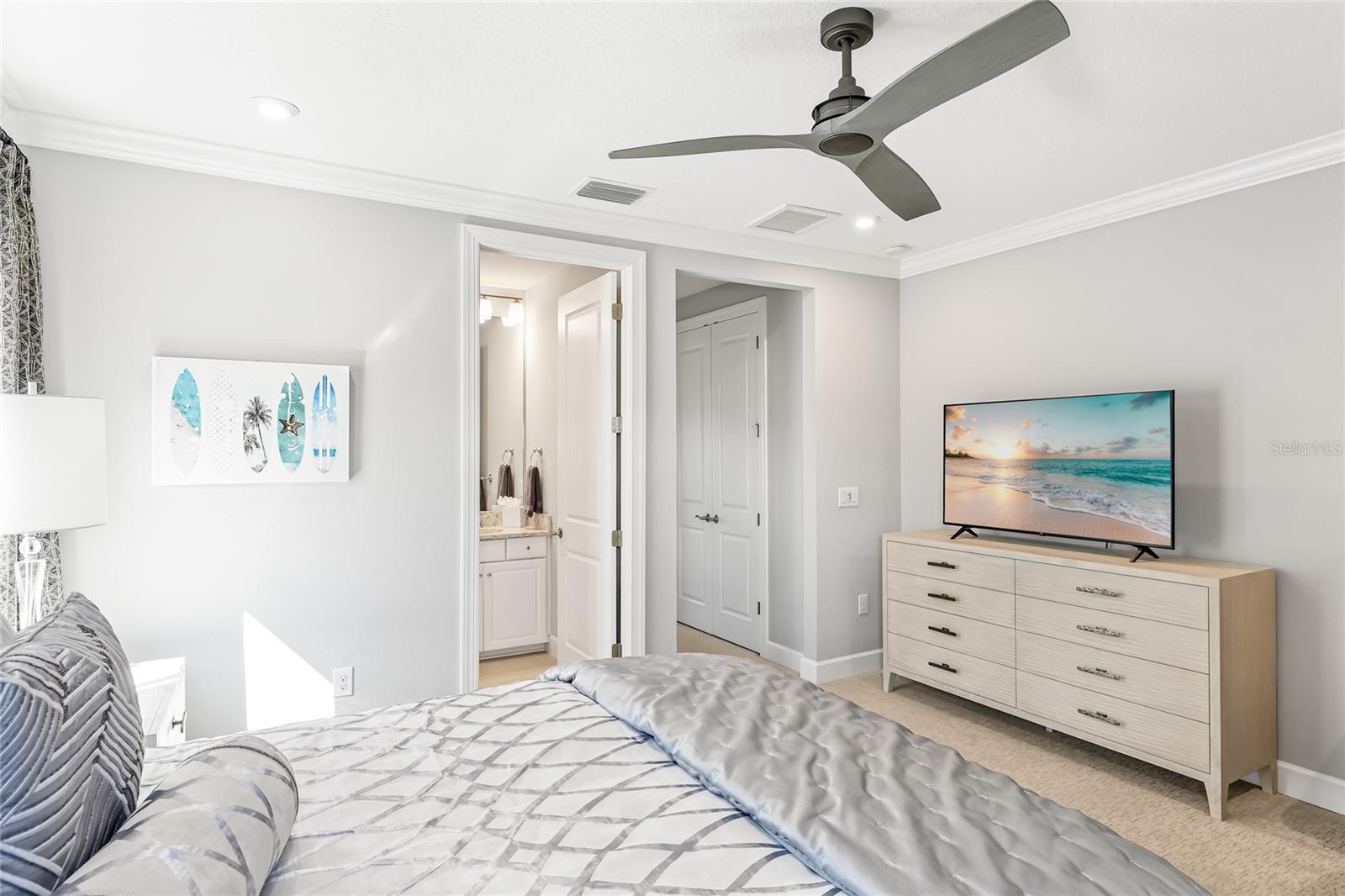 8232 SUMMER NIGHT RD — photo 37