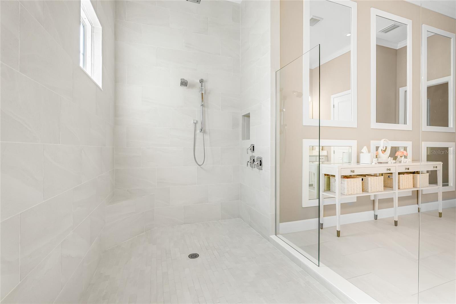 8232 SUMMER NIGHT RD — photo 20