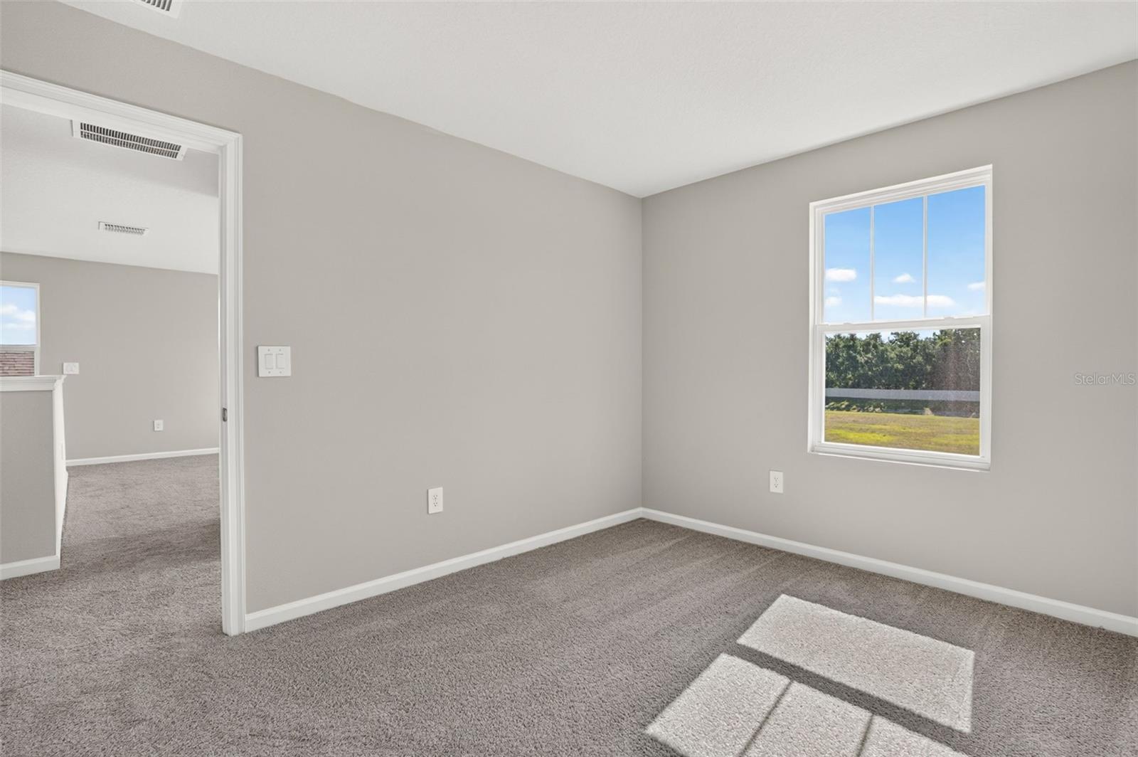 5628 SKYLIGHT WAY — photo 28