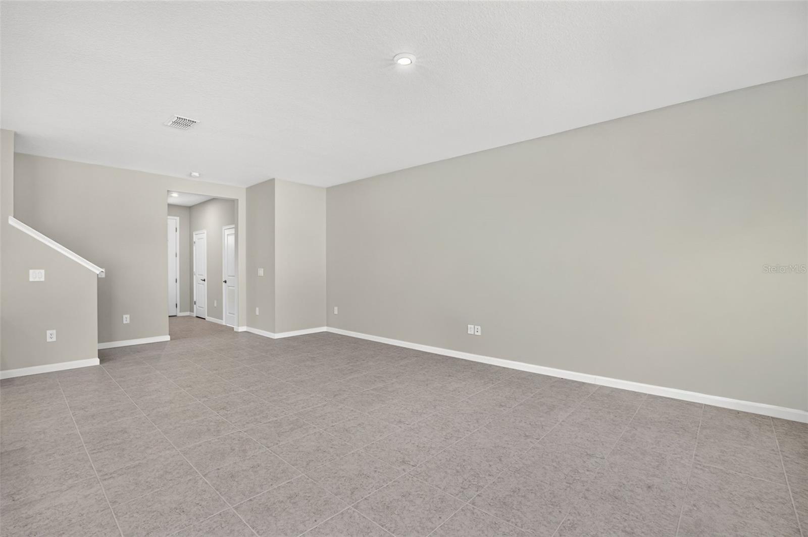 5628 SKYLIGHT WAY — photo 15
