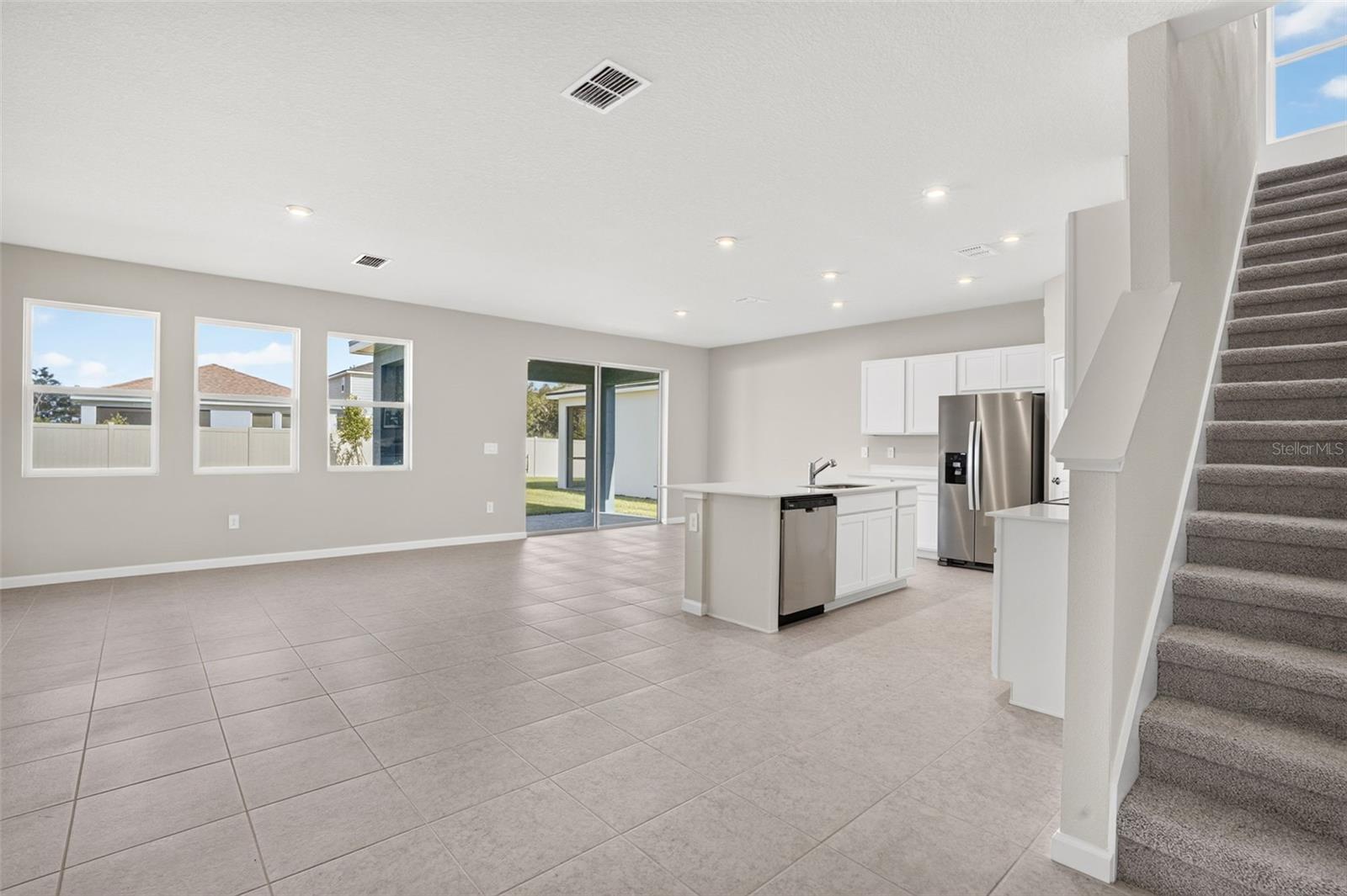 5628 SKYLIGHT WAY — photo 12