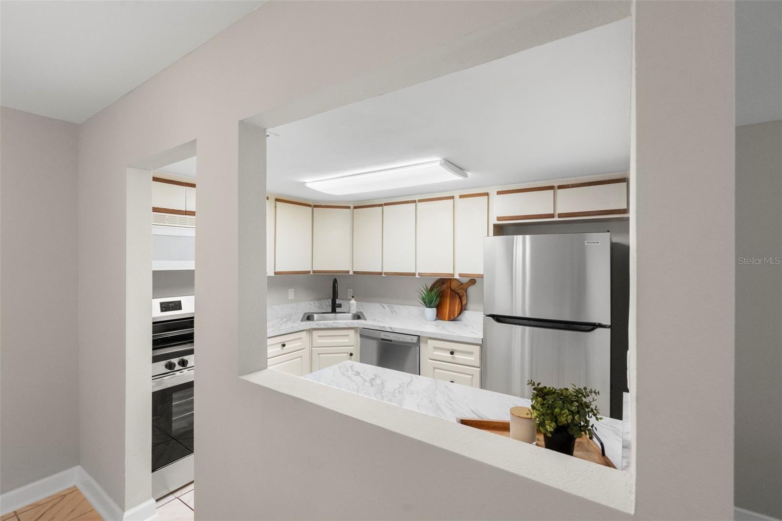 505 PLAZA SEVILLE CT #11 — photo 10