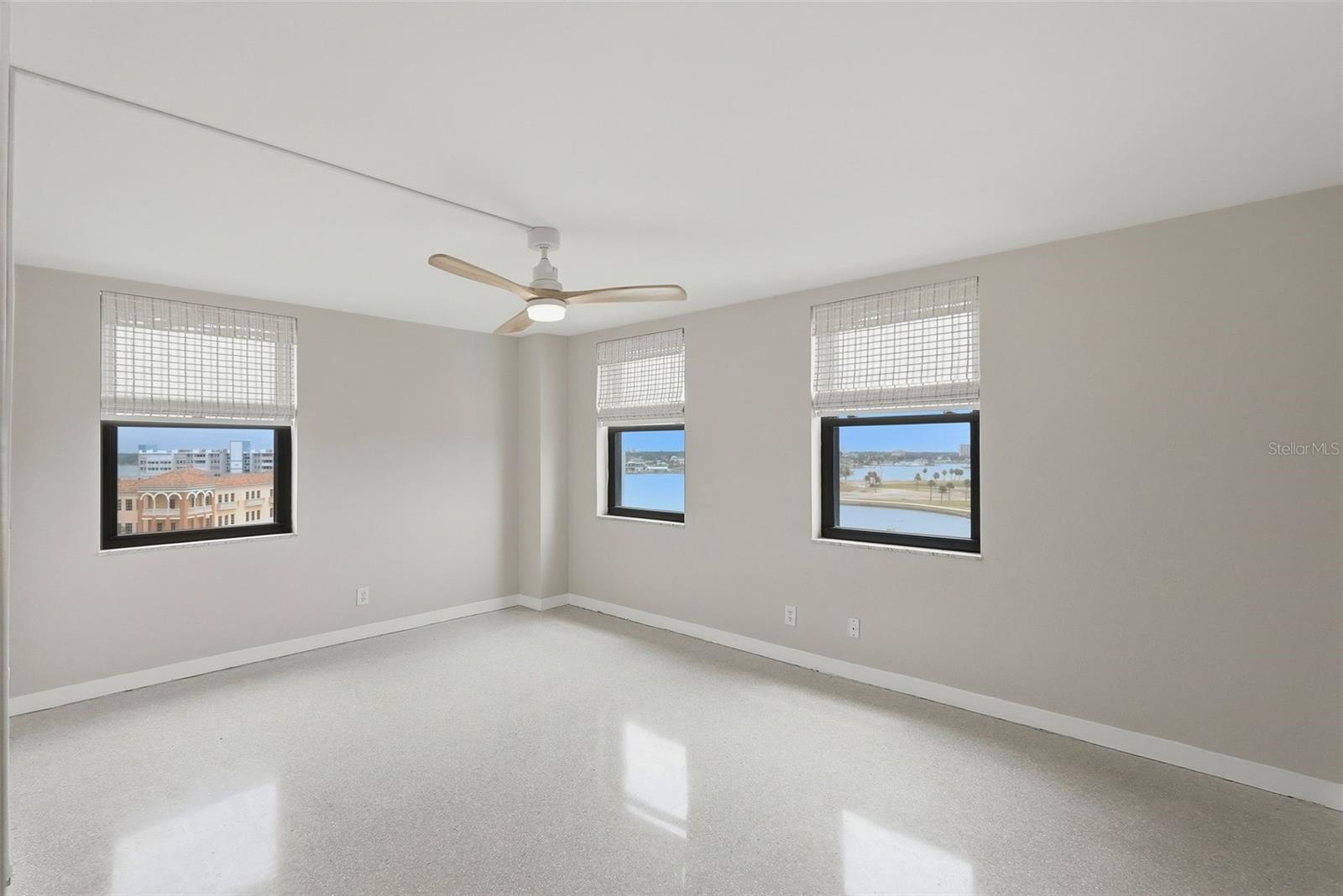 10355 PARADISE BLVD #608 — photo 33