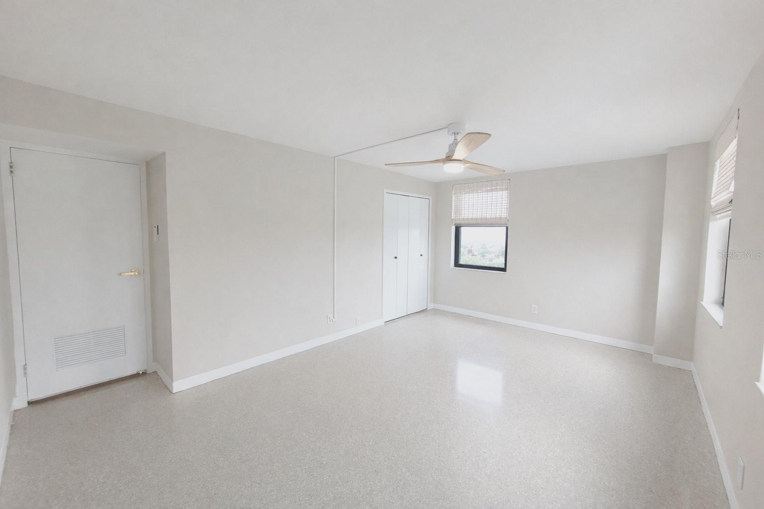 10355 PARADISE BLVD #608 — photo 36