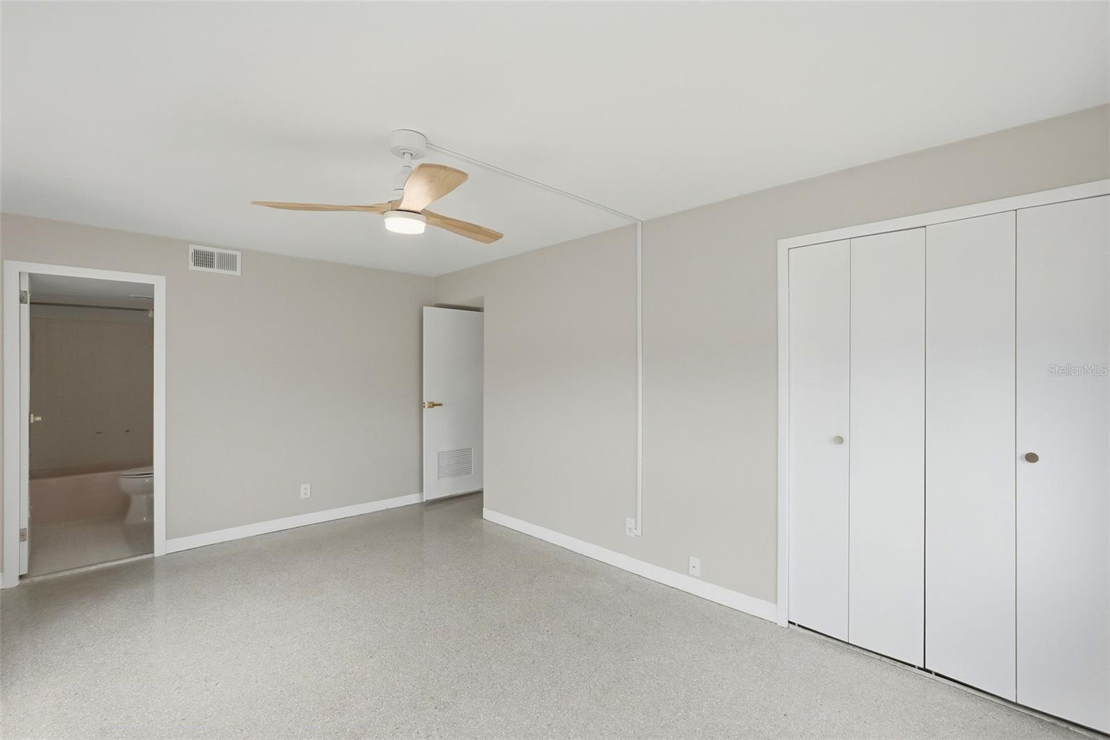 10355 PARADISE BLVD #608 — photo 34