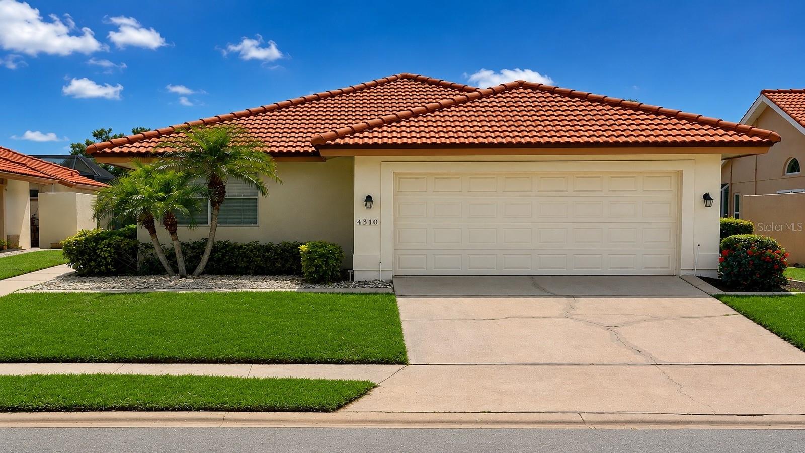 4310 MURFIELD DR E — photo 2