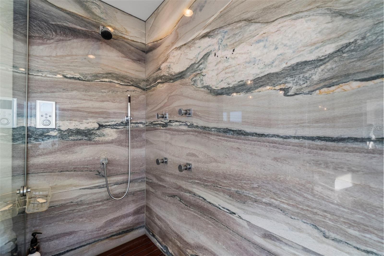 3750 BAYOU LOUISE LN — photo 29