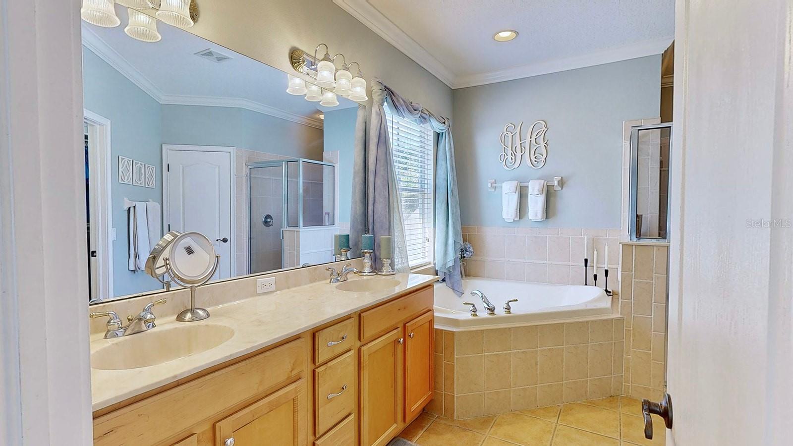 310 MANNS HARBOR DR — photo 31