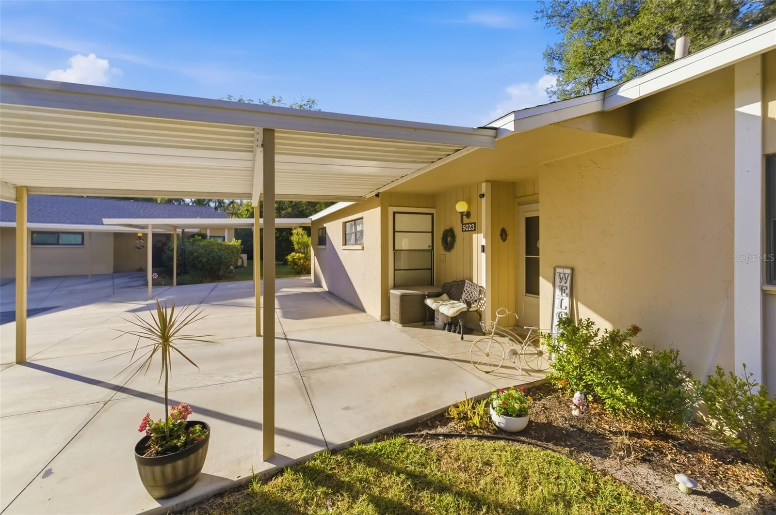 5023 VILLAGE GARDENS DR #29 — photo 35
