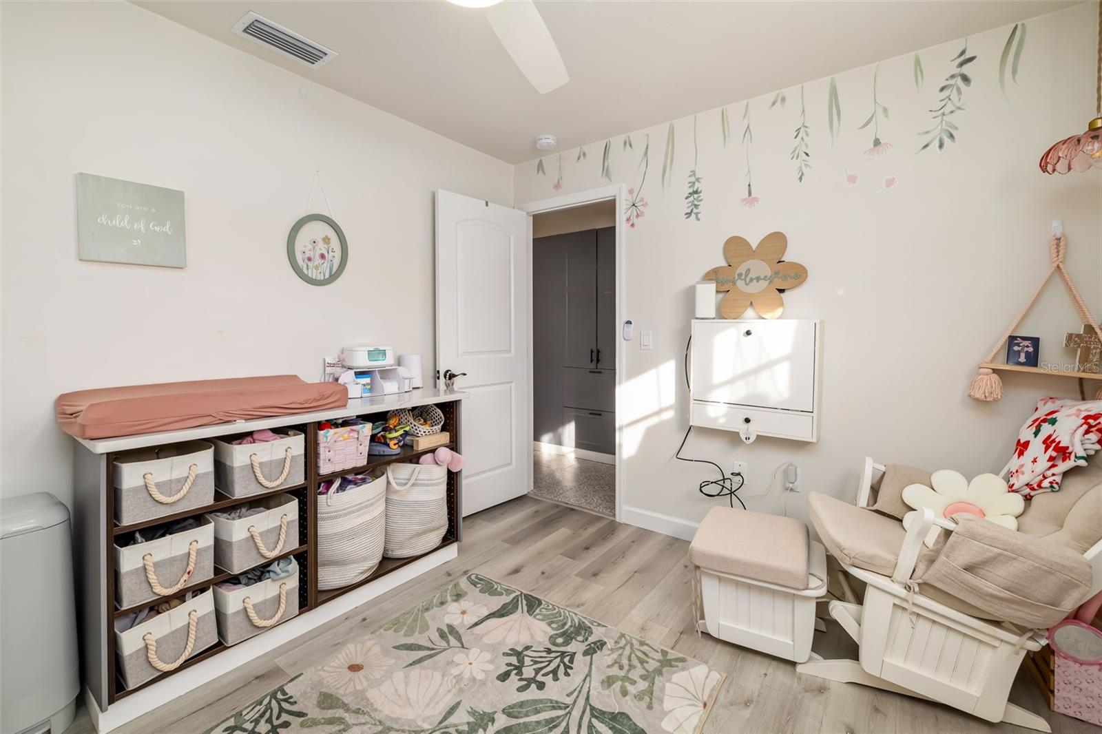 5023 VILLAGE GARDENS DR #29 — photo 24