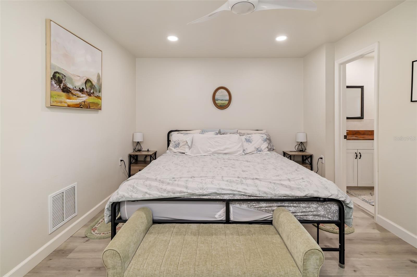 5023 VILLAGE GARDENS DR #29 — photo 18