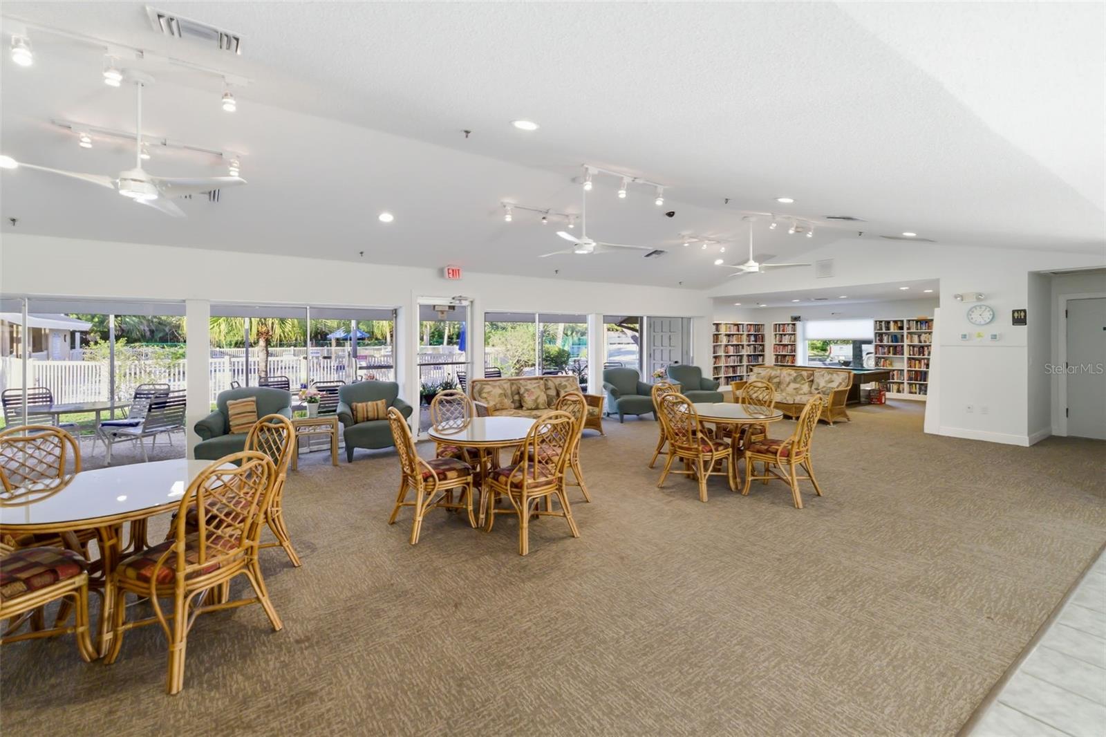 5023 VILLAGE GARDENS DR #29 — photo 43