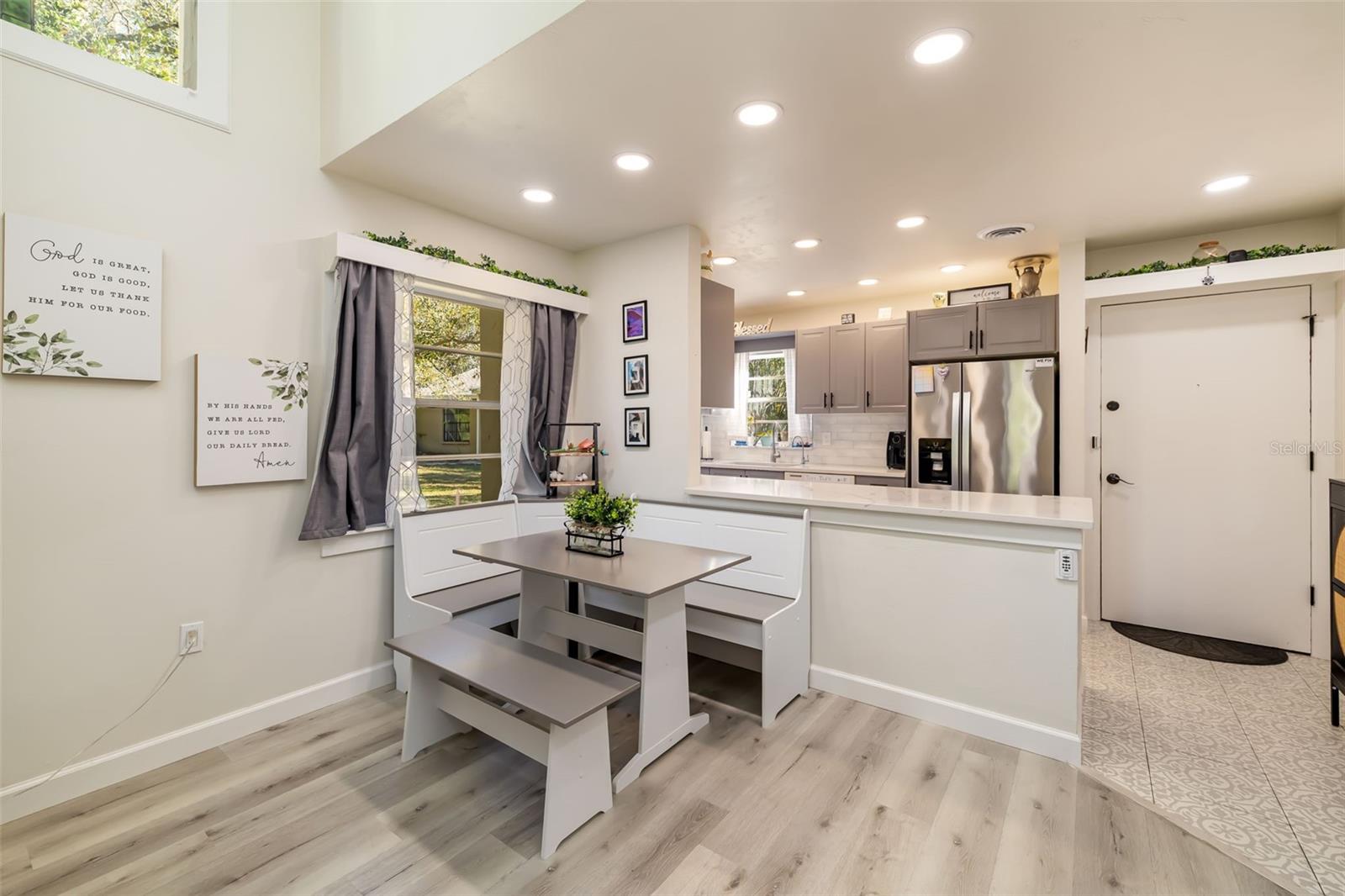 5023 VILLAGE GARDENS DR #29 — photo 7