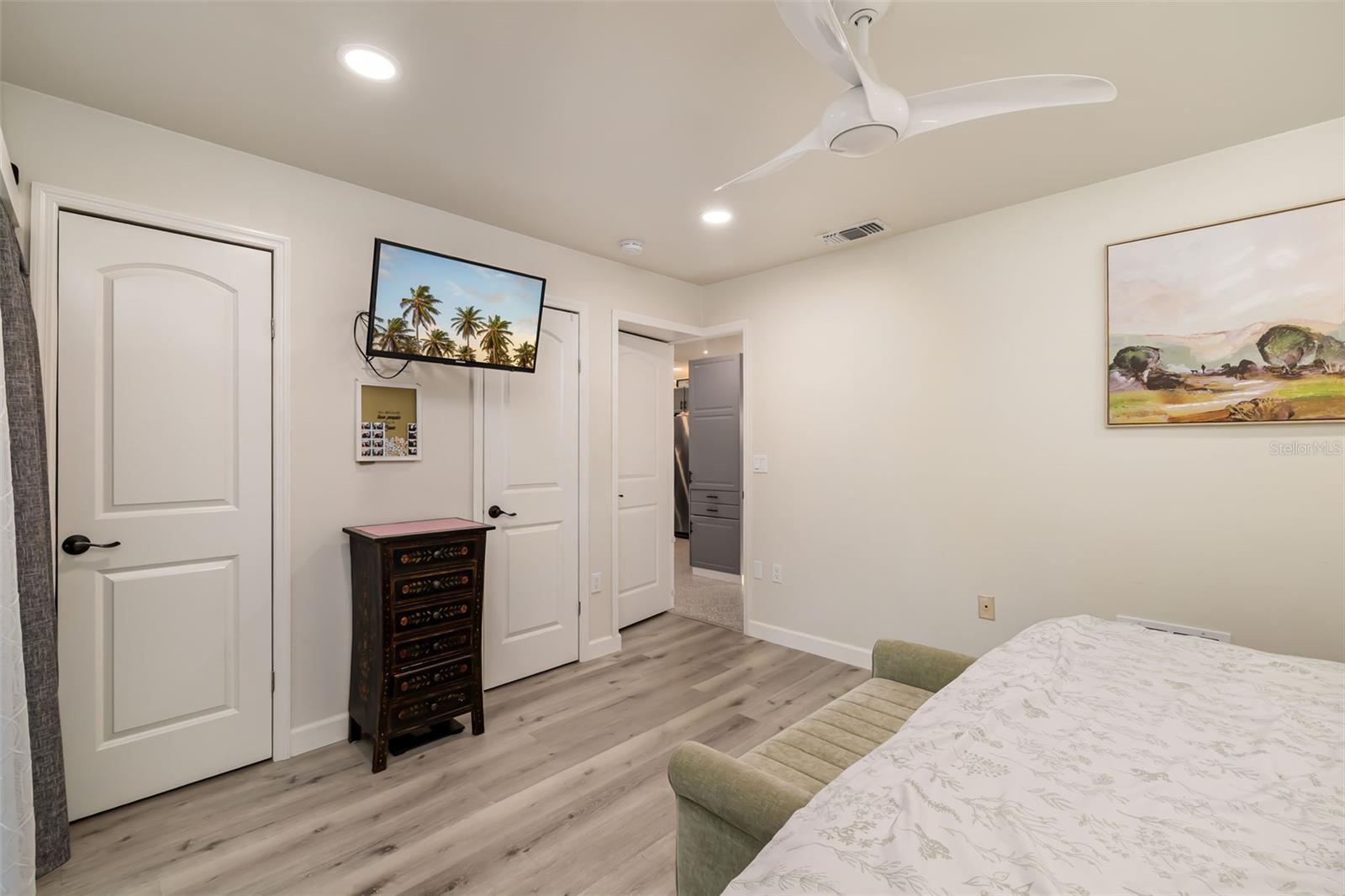 5023 VILLAGE GARDENS DR #29 — photo 19