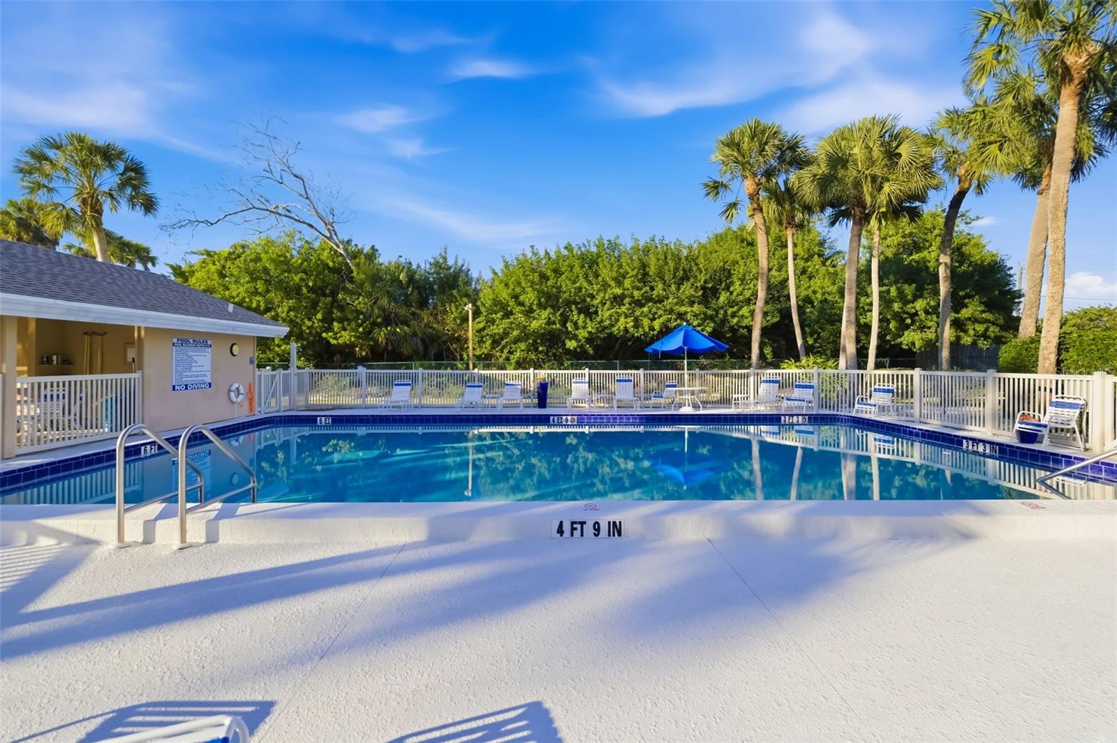 5023 VILLAGE GARDENS DR #29 — photo 47