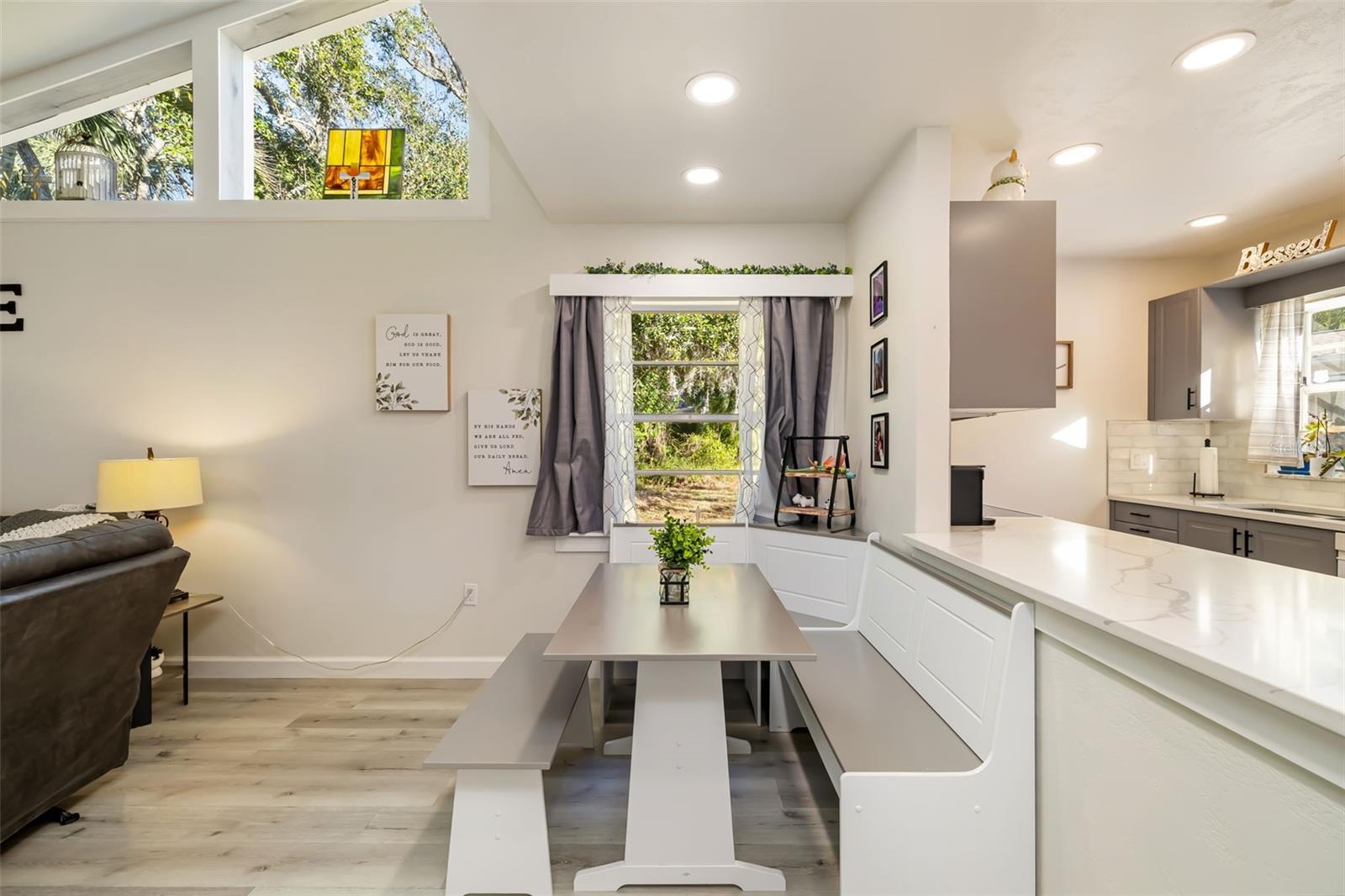 5023 VILLAGE GARDENS DR #29 — photo 8