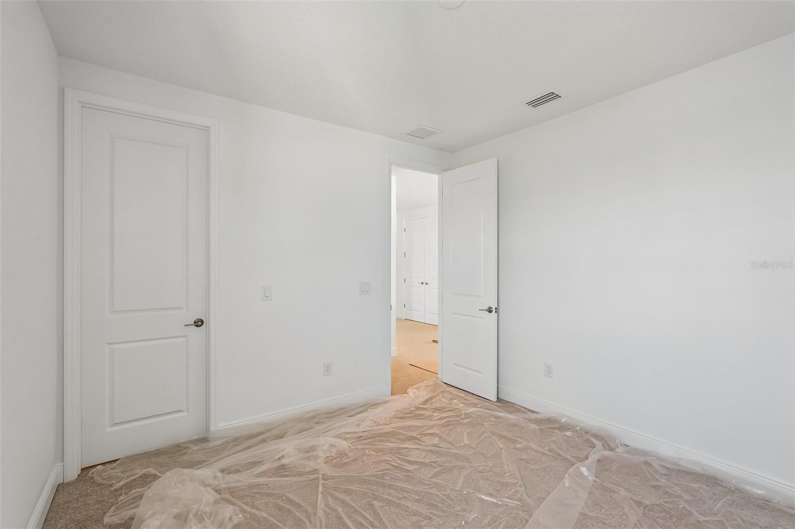 424 ALBERATA WAY — photo 21