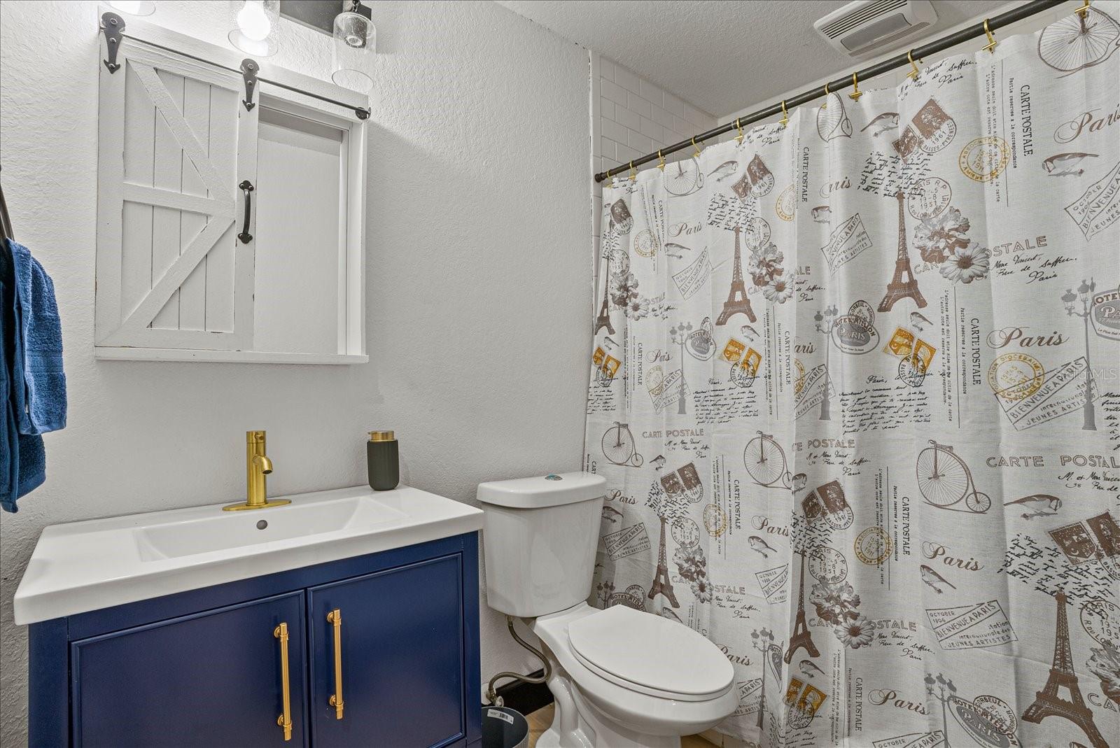 1185 S SHADE AVE — photo 20