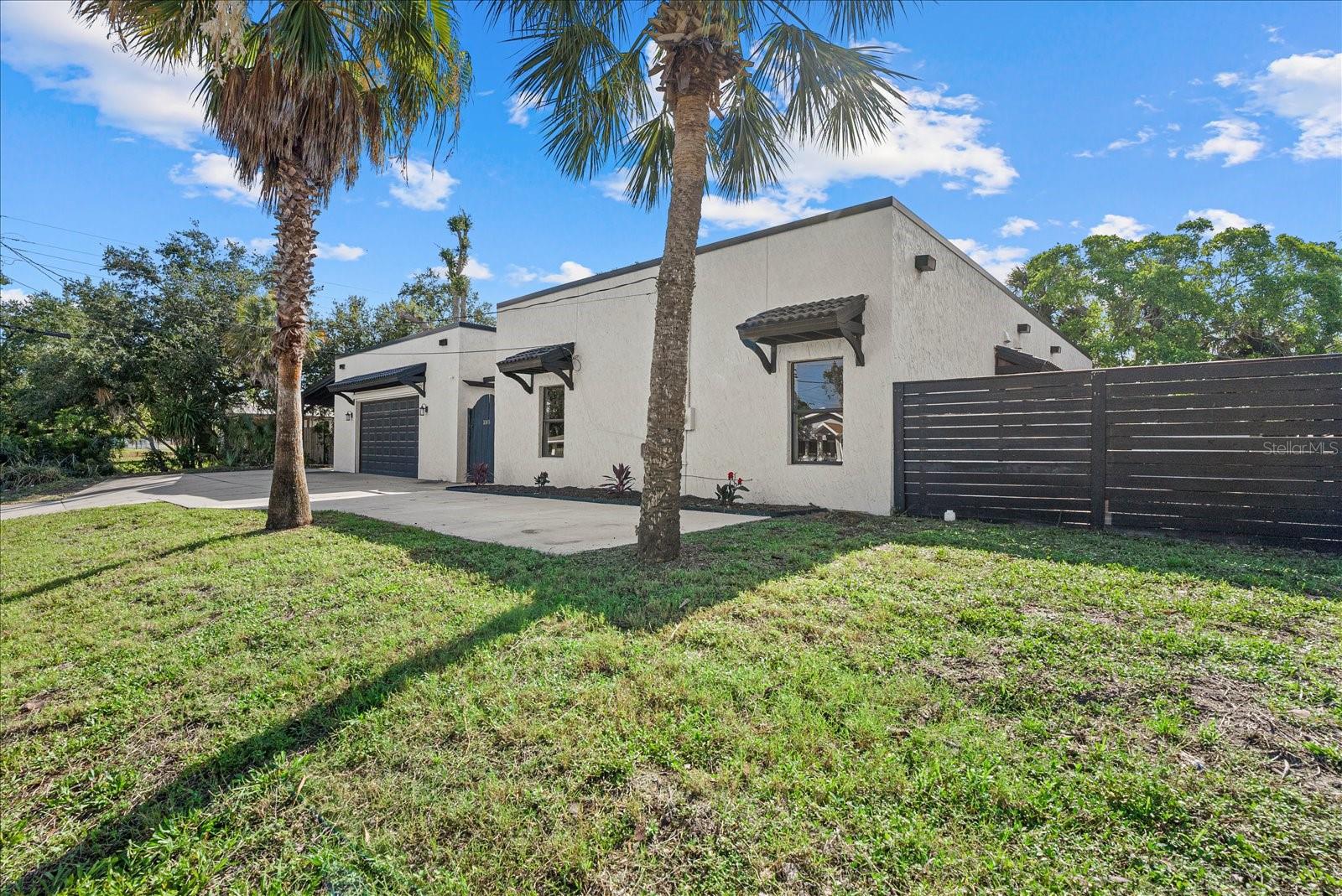 1185 S SHADE AVE — photo 33