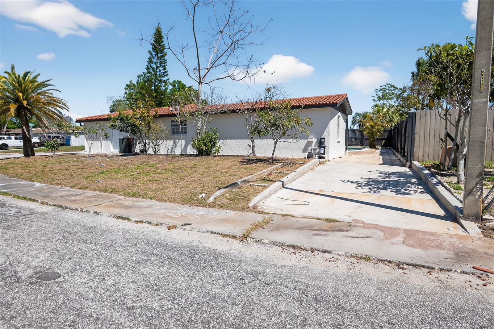 3206 PINON DR — photo 37