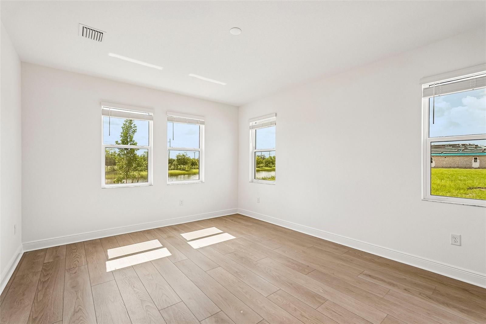 136 VISTERA BLVD — photo 17