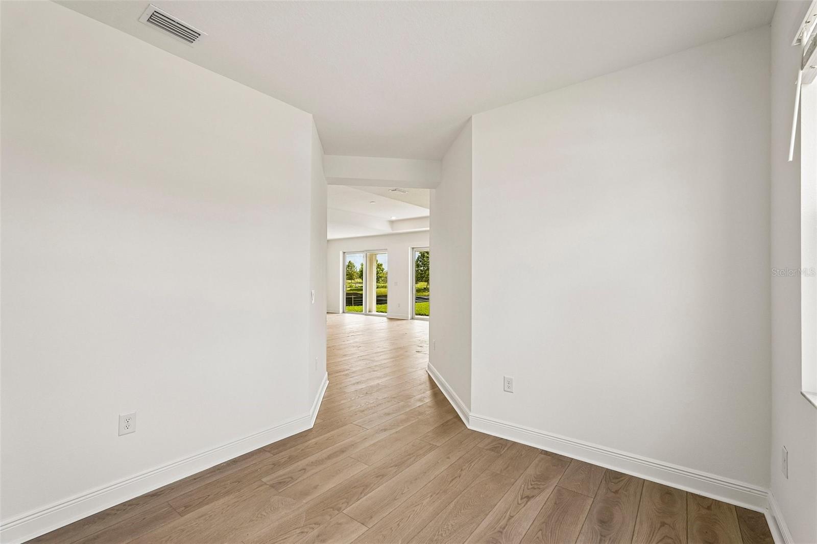 136 VISTERA BLVD — photo 16