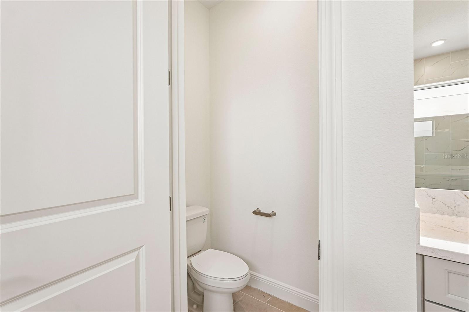 136 VISTERA BLVD — photo 22