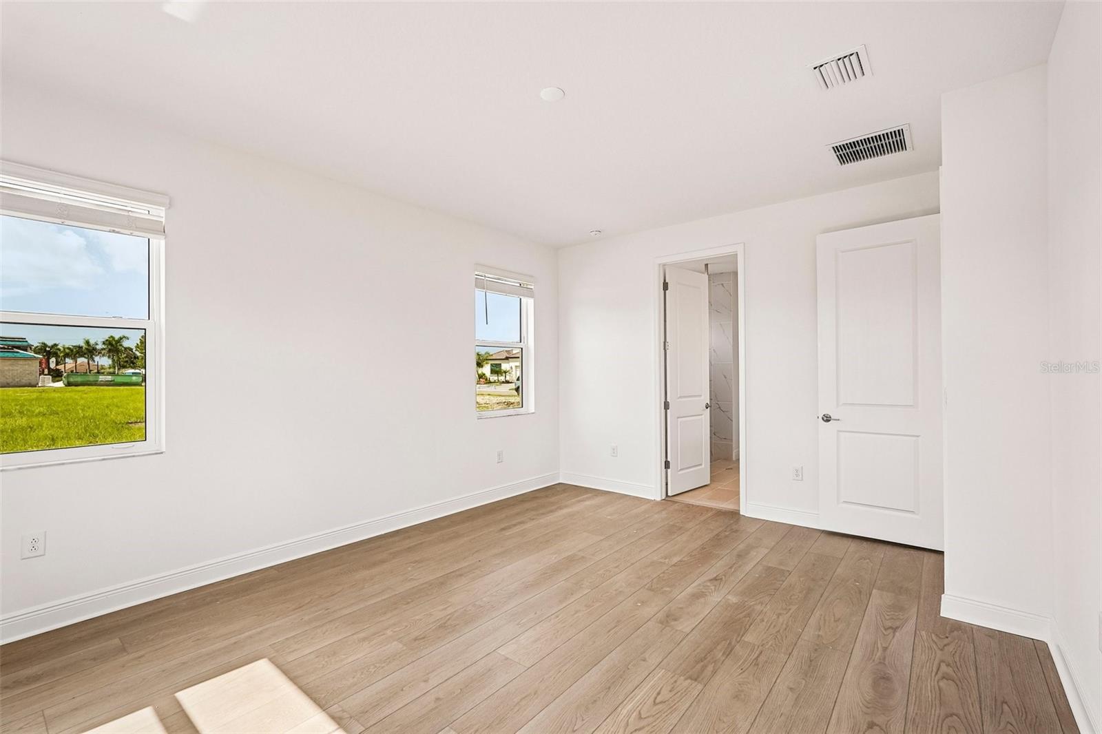136 VISTERA BLVD — photo 19