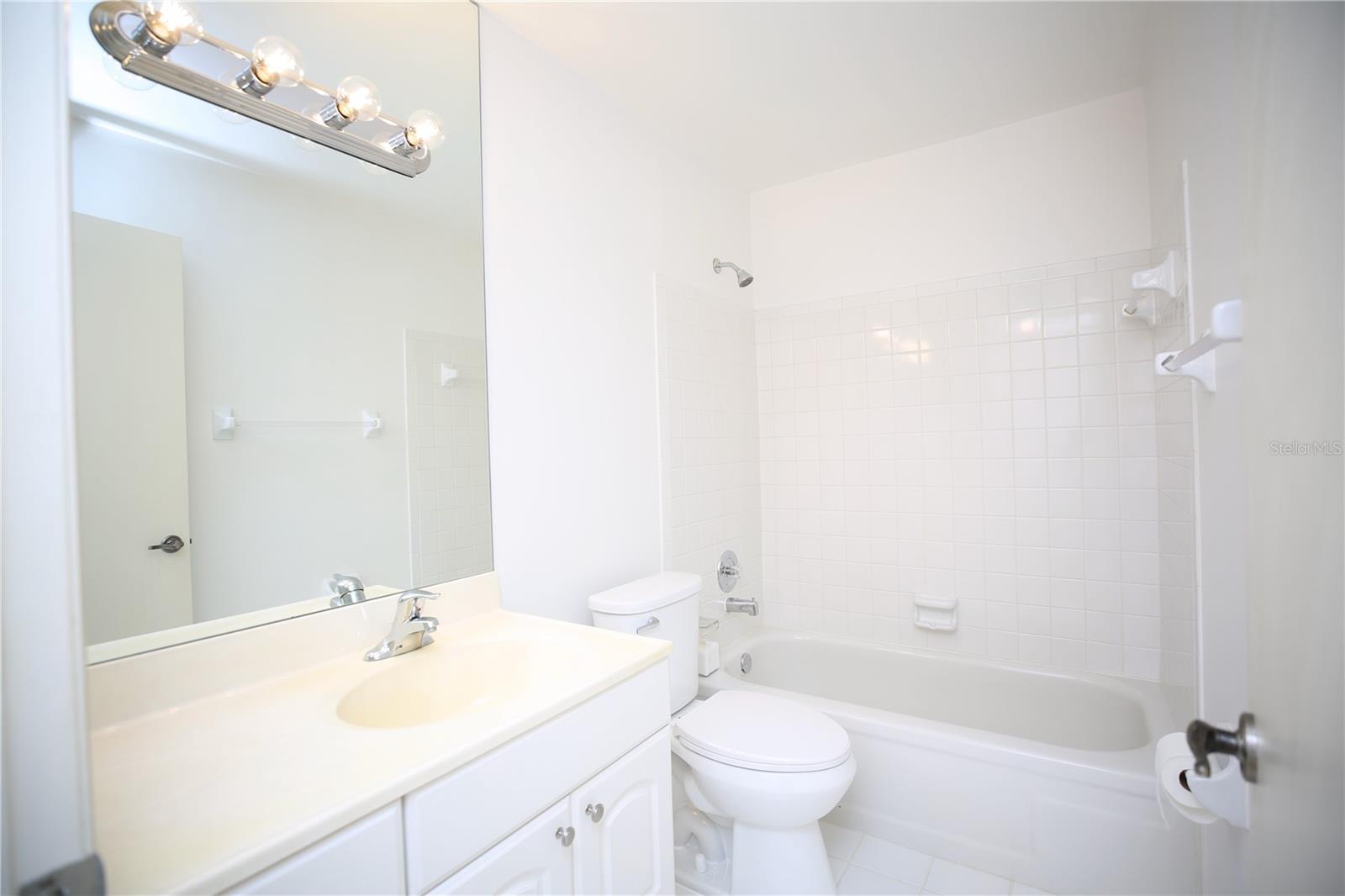 1713 BELLEAIR FOREST DR #C — photo 21