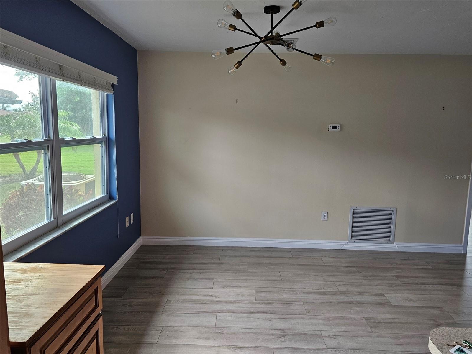 3304 MCDILL RD — photo 8