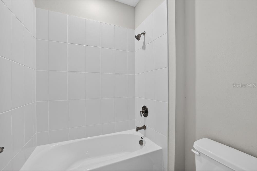 14219 SAWMILL ST — photo 23