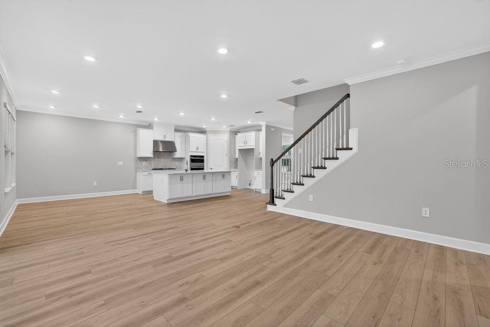 14219 SAWMILL ST — photo 8