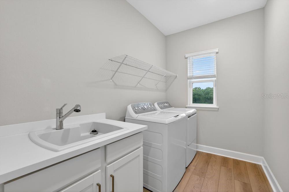 14219 SAWMILL ST — photo 33