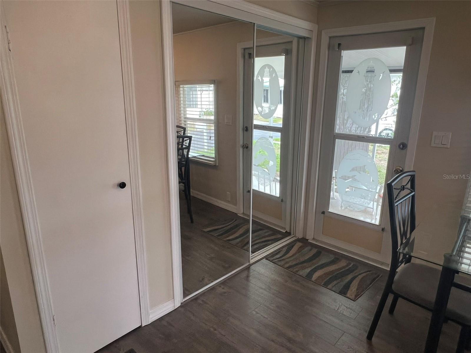 2282 PIAZZA DR #117 — photo 9