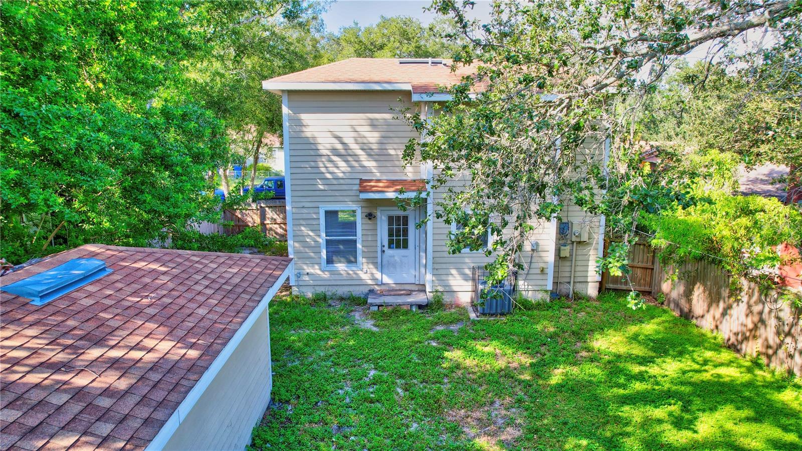 720 NEWTON AVE S — photo 25