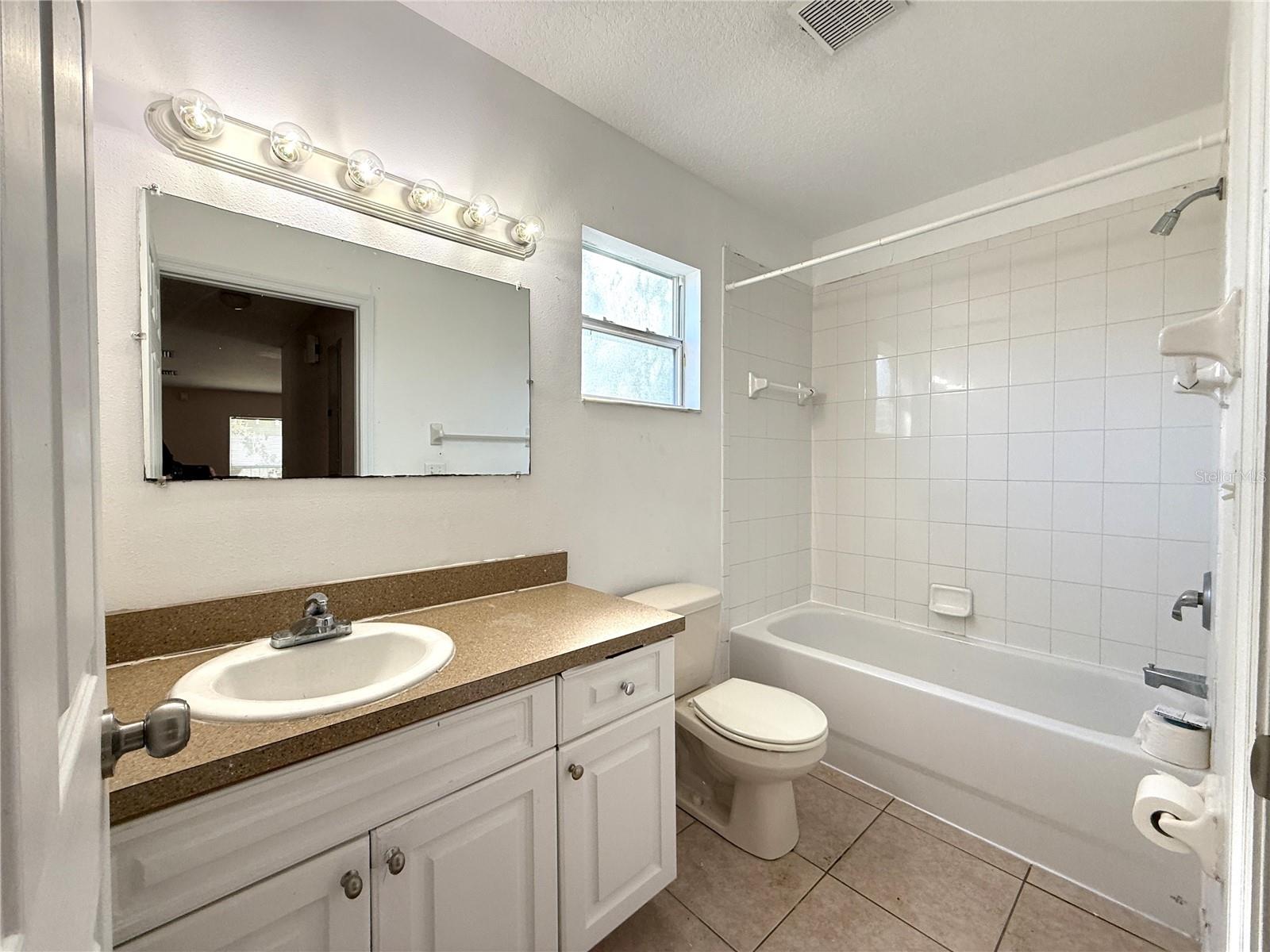 720 NEWTON AVE S — photo 11