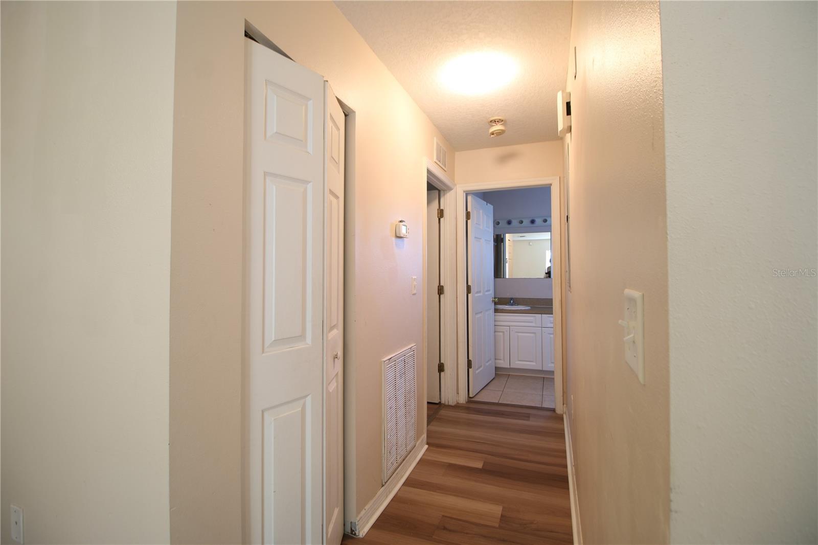 720 NEWTON AVE S — photo 7
