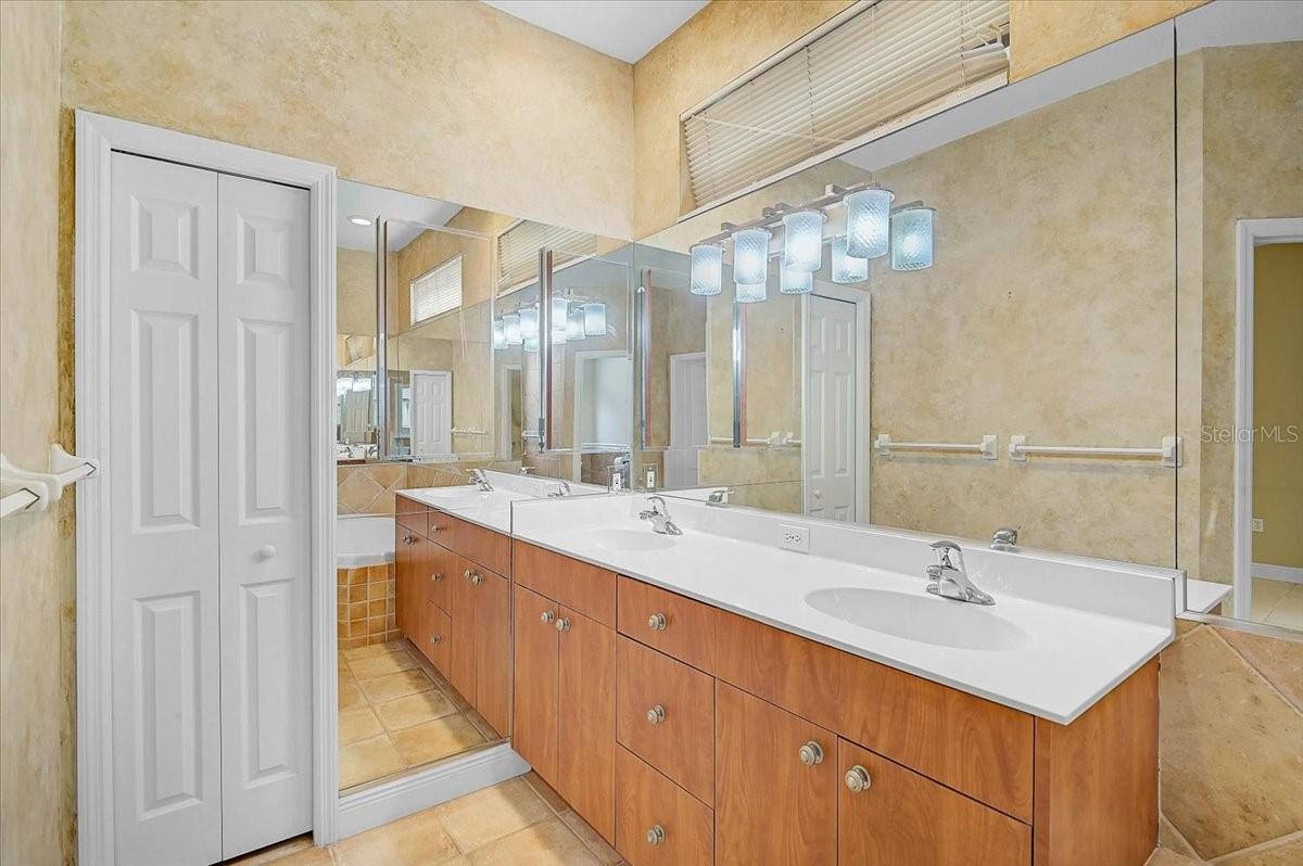 5453 ASHTON MANOR DR — photo 16