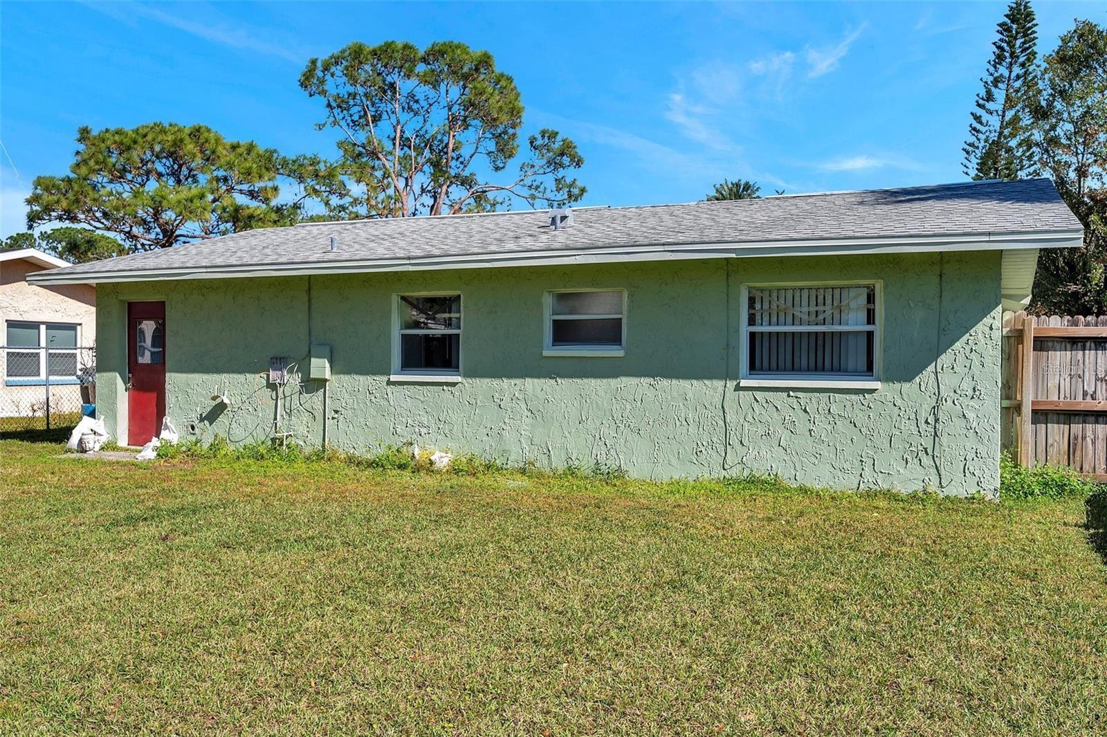 926 LAKE PALMS DR — photo 32