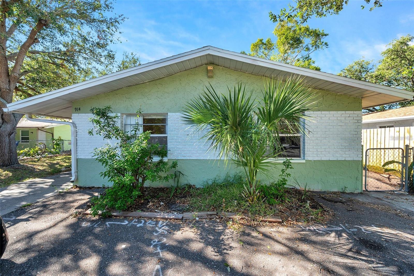 914 LAKE PALMS DR — photo 3