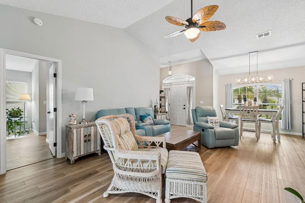 2035 E DEL WEBB BLVD — photo 13