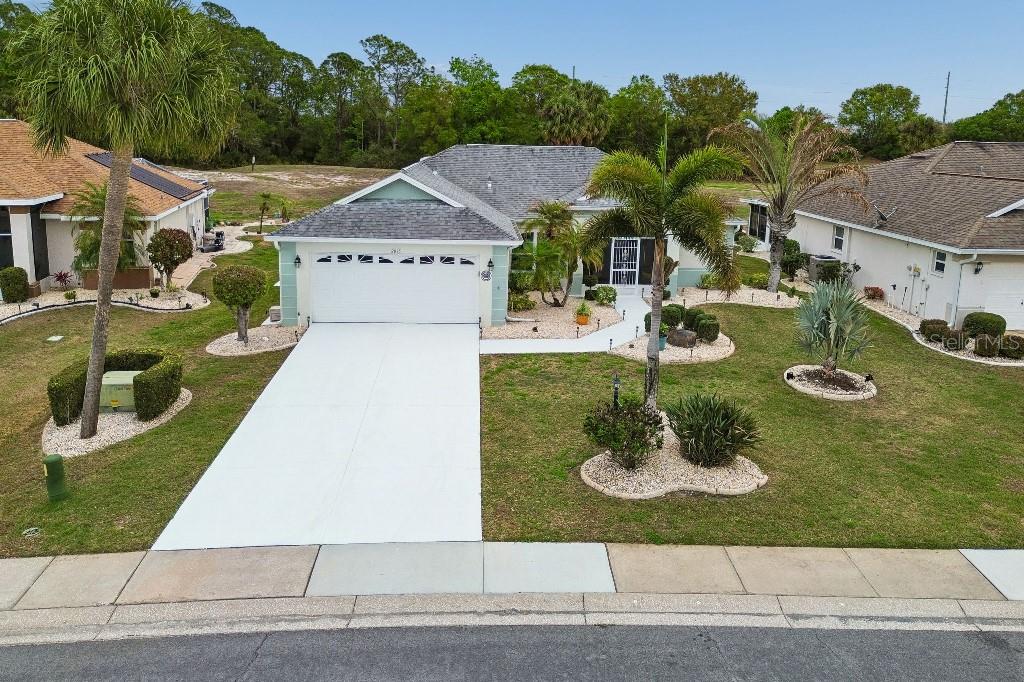 2035 E DEL WEBB BLVD — photo 2