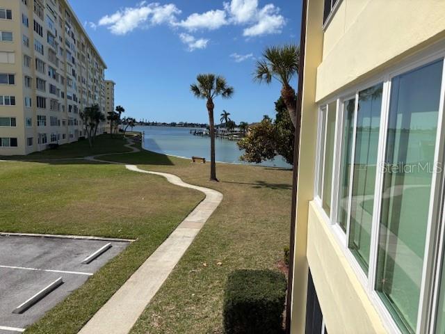 4700 COVE CIR #203 — photo 12