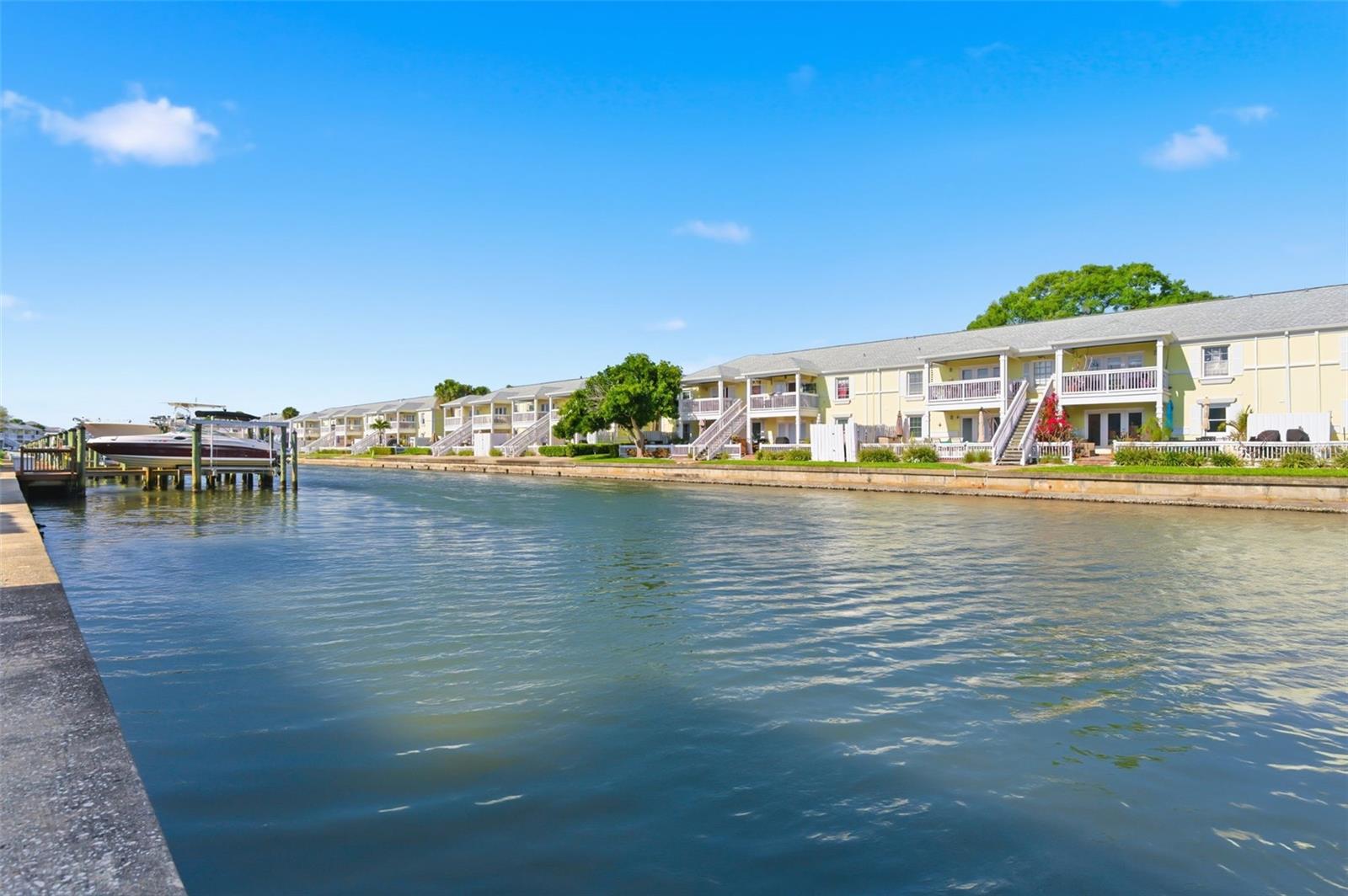 5005 COQUINA KEY DR SE #E — photo 24